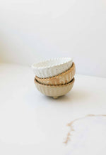 Fodory - Ruffled Edge Ceramic Pinch Bowls: Beige